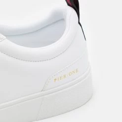 Coupon 😍 Marchandise de première qualité Pier One UNISEX - Baskets basses baskets & sneakers rond 👍 13 Coupon 😍 Marchandise de première qualité Pier One UNISEX - Baskets basses baskets & sneakers rond 👍 -Pier One Soldes Magasin 0043085127ec42e78b42ccc9f623fb47