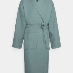 Grosses soldes đ§š Pier One Discount En Ligne Peignoir sous-vĂȘtements & chaussettes col châle homme â 19 Grosses soldes đ§š Pier One Discount En Ligne Peignoir sous-vĂȘtements & chaussettes col châle homme â -Pier One Soldes Magasin 04776456f9144e02828d3c4e3158c074