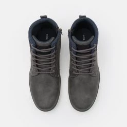 Meilleur prix 🛒 Pier One Baskets montantes Prix Abordable baskets & sneakers rond homme 🎉 -Pier One Soldes Magasin 05462777e3ea4fe9842f1290c4f4e2b6