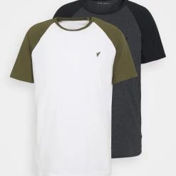 Coupon 🧨 Pier One Authentique 100% 2 PACK - T-shirt basique t-shirts col rond homme 🔔 -Pier One Soldes Magasin 089090e333ec455d9a57fcacffdde303 1