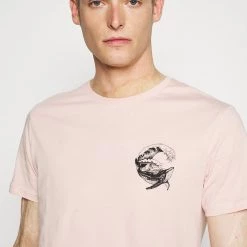 De gros đ Prix De RĂȘve Pier One T-shirt imprimĂ© t-shirts col rond homme đ„ 12 De gros đ Prix De RĂȘve Pier One T-shirt imprimĂ© t-shirts col rond homme đ„ -Pier One Soldes Magasin 0ab90500fc31462e926618dada4d9365