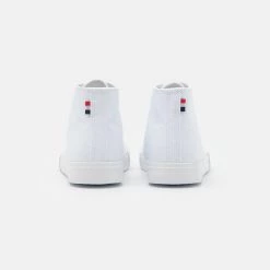 De gros 🔥 Pier One qualité absolue UNISEX - Baskets montantes sneakers rond ❤️ -Pier One Soldes Magasin 0b44554ff8964100b2b8c9500005f2c8