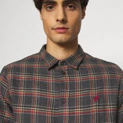 Coupon 🎉 Pier One Chemise Prix Aimable chemises col kent homme 🤩 -Pier One Soldes Magasin 0da6b7d9337e45c3ac096aebb899e5f0