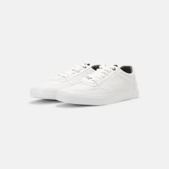 Meilleur prix 👍 Pier One En Remise UNISEX - Baskets basses baskets & sneakers rond 🛒 10 Meilleur prix 👍 Pier One En Remise UNISEX - Baskets basses baskets & sneakers rond 🛒 -Pier One Soldes Magasin 129f90d0d04842658f155a43ac376aa2
