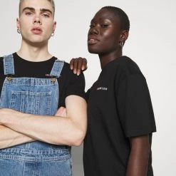 Meilleure affaire 😍 Pier One Prix Avantageux PRIDE - T-shirt imprimé t-shirts col rond homme 🎉 -Pier One Soldes Magasin 1640aa61bd8c4499860b5bde3fd5baa8