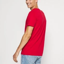 Grosses soldes ✨ Pier One T-shirt basique Prix Favorable t-shirts encolure large ronde homme 🛒 -Pier One Soldes Magasin 1802a344a765428b97232883909a906a