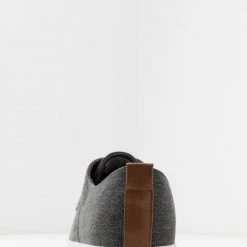 Le moins cher ✔️ Pier One Prix Aimable UNISEX - Baskets basses baskets & sneakers rond homme 💯 -Pier One Soldes Magasin 19303301fbdf4bd6bbb7cb260a6126da