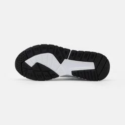 Offres 🤩 Prix Imbattable Pier One UNISEX - Baskets basses sneakers rond 🔥 -Pier One Soldes Magasin 19b0a217083a446d9cebaab573d7a628