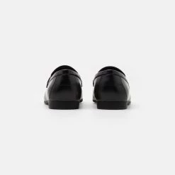 De gros 😀 Prix Avantageux Pier One Mocassins mocassins et loafers rond homme 🎁 -Pier One Soldes Magasin 1c6b2761a77f41cb87267833aa9df93a