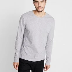 Les meilleures critiques de 🔔 Qualité garantie 100% Pier One T-shirt à manches longues t-shirts col rond homme 🤩
