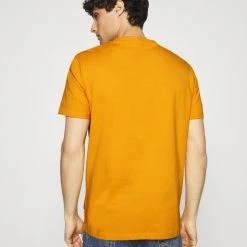 Bon marché 🎉 Excellente qualité Pier One T-shirt imprimé t-shirts col rond homme ⭐ -Pier One Soldes Magasin 1e1df3a166f74c1b9e7f2fda7b41ea45