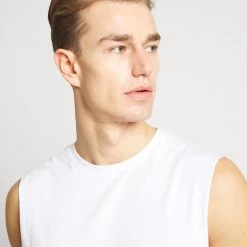 Coupon 🎉 Pier One 3 PACK - T-shirt basique Bonne Qualité t-shirts & polos col rond homme 👍 15 Coupon 🎉 Pier One 3 PACK - T-shirt basique Bonne Qualité t-shirts & polos col rond homme 👍 -Pier One Soldes Magasin 21dde7acbf5b42698638ca153e5020d5