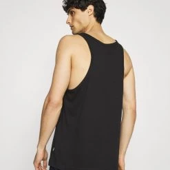 Bon marché 💯 Prix Refroidis Pier One 2 PACK - Débardeur t-shirts encolure large ronde homme ✔️ -Pier One Soldes Magasin 281e966449e34515b40a304fa4ee2b5f