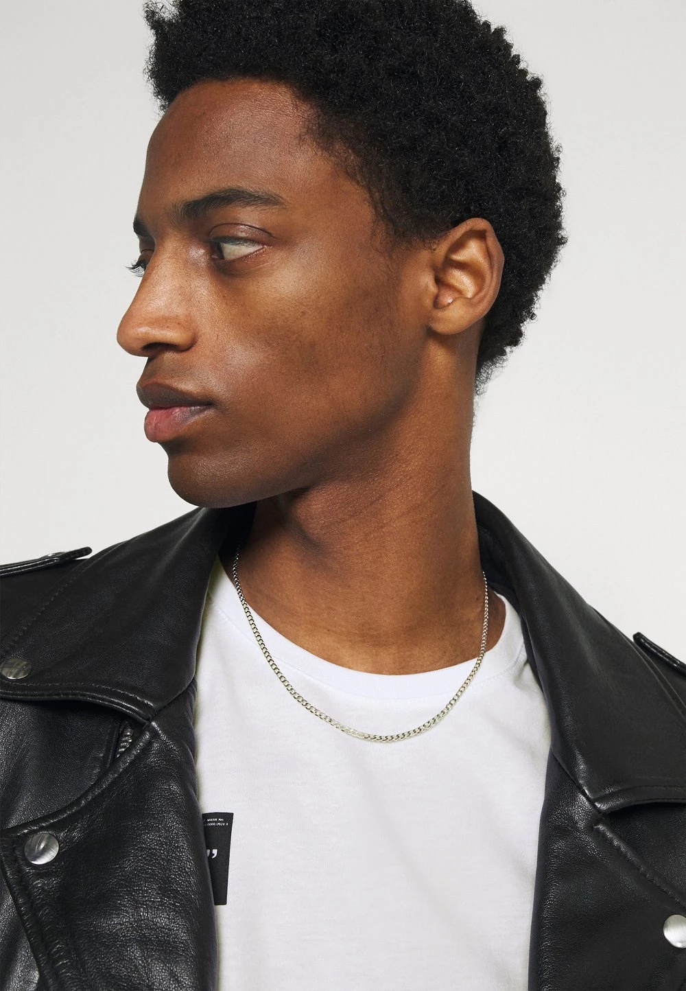 Budget 🌟 Prix Discount Pier One T-shirt imprimé t-shirts col rond homme 🤩 6 Budget 🌟 Prix Discount Pier One T-shirt imprimé t-shirts col rond homme 🤩 – Image 4