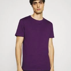 Top 10 ✨ Pier One 5 PACK - T-shirt basique Un Tarif Préférentiel t-shirts col rond homme 🛒 -Pier One Soldes Magasin 2a73531e9c204da89de6ea31378a1f59