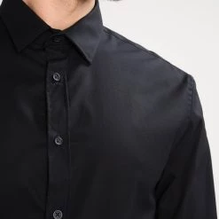 Meilleure vente 🛒 Prix Jamais Vus Pier One Chemise classique costumes & cravates col kent homme ✔️ -Pier One Soldes Magasin 2d9da30bcaae4303a9c8248542fbb81b