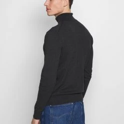 Top 10 😍 Pier One 2 PACK - Pullover Prix Bradés pulls & gilets col roulé homme ✨ 15 Top 10 😍 Pier One 2 PACK - Pullover Prix Bradés pulls & gilets col roulé homme ✨ -Pier One Soldes Magasin 2daf02ceba724ed9a1ca8e64a7cf469c