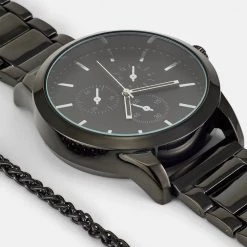 Tout neuf ✔️ Promos Pier One SET - Montre montres et bijoux couleur unie homme 😍 -Pier One Soldes Magasin 2ea23fcfe5f14aa4b6f30efe77ae2e02