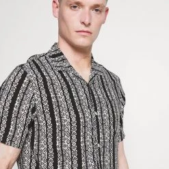 Vente flash ✨ Pier One Chemise 50% Off De Vente chemises col revers homme 👏 -Pier One Soldes Magasin 2f81649551aa42c6aa720a4f1ffc0b32