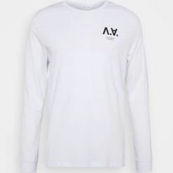 Top 10 😍 Pier One T-shirt à manches longues Soldes En Ligne t-shirts col rond homme 🛒 -Pier One Soldes Magasin 2ff7487c0dd94ae8b5690fbf7a2545c4 1