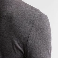 Grosses soldes 🎉 Pier One Prix Jamais Vus T-shirt à manches longues t-shirts & polos col tunisien homme 🎉 -Pier One Soldes Magasin 33b40428594241c7ab0c7c7893168fa7