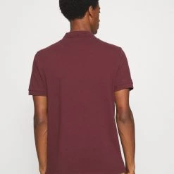 Offres 🎉 Pier One 2 PACK - Polo Meilleur Prix Garanti t-shirts col polo homme ✨ -Pier One Soldes Magasin 341ea4c448f8402dbd71403c53a13ee3