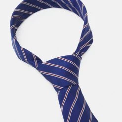 Top 10 ❤️ Pier One Cravate Vendre cravates et accessoires de costume rayures homme ✨ -Pier One Soldes Magasin 37d6a8892b654d54816f56ef99cb4a3f