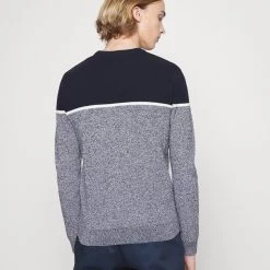 Acheter ✔️ Pier One Pullover Prix Abordable pulls & gilets col rond homme 💯 -Pier One Soldes Magasin 388c9eb71acf4b28a6f0d8d951fba16c