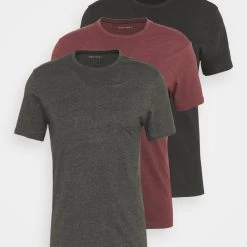 Top 10 🧨 Qualité Fiable Pier One 3 PACK - T-shirt basique t-shirts col rond homme 🔥 26 Top 10 🧨 Qualité Fiable Pier One 3 PACK - T-shirt basique t-shirts col rond homme 🔥 -Pier One Soldes Magasin 3a3d359b577841e6a576172d8b53126f 8