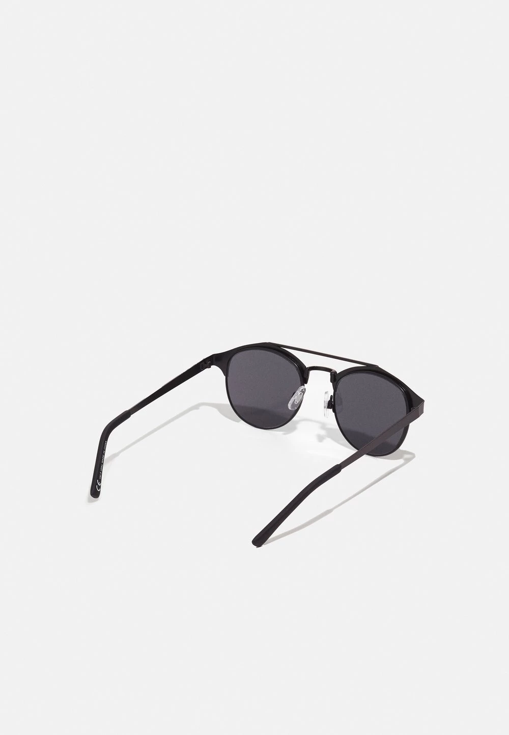 Remise 🔔 Pier One Prix Raisonnable UNISEX - Lunettes de soleil - black ronde 🛒 4 Remise 🔔 Pier One Prix Raisonnable UNISEX - Lunettes de soleil - black ronde 🛒 – Image 2