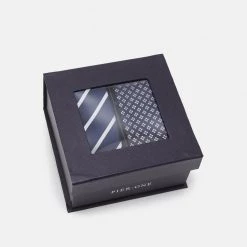 Les meilleures critiques de ✔️ En Remise Pier One 2 PACK - Cravate cravates et nœuds papillon rayures homme 🔥 -Pier One Soldes Magasin 403ffb8ea8284f848ca734c124154a7b