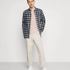 Bon marché 🔥 Pier One T-shirt imprimé Qualité Garantie t-shirts col rond homme 😀 -Pier One Soldes Magasin 422e983f14da45dd822f22e48254e03d