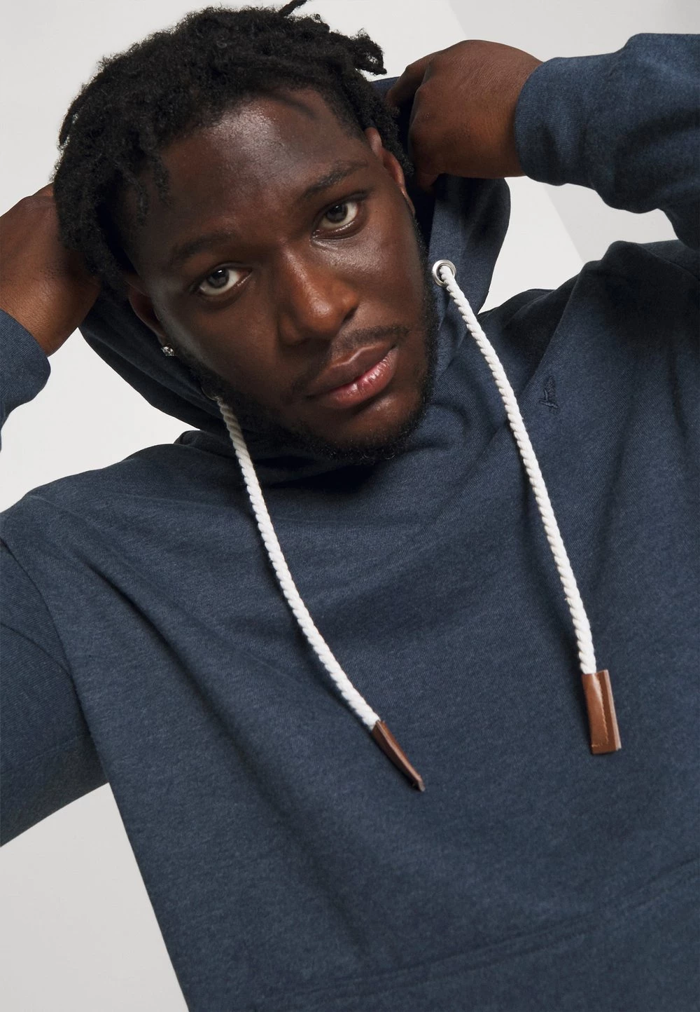 Budget ✨ Se Vend Bas Prix Pier One Sweat à capuche pulls et gilets homme 🤩 6 Budget ✨ Se Vend Bas Prix Pier One Sweat à capuche pulls et gilets homme 🤩 – Image 4