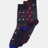 Vente flash ⭐ Pier One XMAS GIFT BOX 3 PACK - Chaussettes Prix Discount sous-vêtements & chaussettes rayures homme 👏 -Pier One Soldes Magasin 43ef96180f1f4cde8bf712b75f0eca23 1