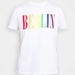 Meilleur prix ✨ Pier One PRIDE - T-shirt imprimé Soldes t-shirts col rond homme 🎁 -Pier One Soldes Magasin 458c2bd5b4b042239e0f960a502817b9 1