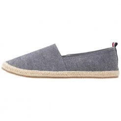 Meilleure affaire 🌟 Pier One 50% Off De Vente UNISEX - Espadrilles chaussures basses rond 🤩