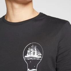 Les meilleures critiques de 🎉 Prix Imbattable Pier One T-shirt imprimé t-shirts col rond homme ❤️ -Pier One Soldes Magasin 464b641f5c7647ea889a48ab74361b52