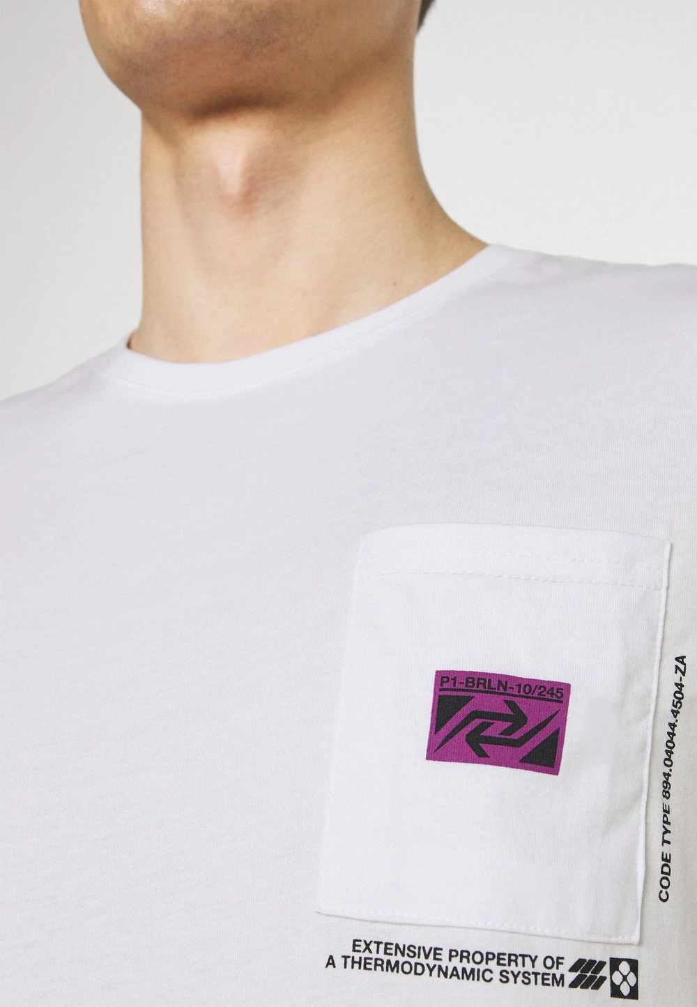 Bon marché ✔️ Pier One Prix Réduit CHEST POCKET TEE - T-shirt imprimé t-shirts col rond homme 😀 9 Bon marché ✔️ Pier One Prix Réduit CHEST POCKET TEE - T-shirt imprimé t-shirts col rond homme 😀 – Image 7