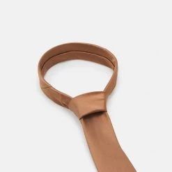 Grosses soldes 🔔 Pier One Soldes SET - Mouchoir de poche pochettes de costume couleur unie homme 😀 21 Grosses soldes 🔔 Pier One Soldes SET - Mouchoir de poche pochettes de costume couleur unie homme 😀 -Pier One Soldes Magasin 47e24fb2ec594c03992baccd33929276