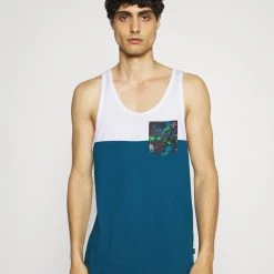 Vente flash 🌟 Prix De Rêve Pier One 2 PACK - Débardeur t-shirts encolure large ronde homme 🔥 -Pier One Soldes Magasin 487a8ad6d68e4a34a3ae51a112e5781c