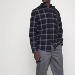 Offres 🛒 Pier One Prix Aimable Chemise chemises col kent homme 💯 12 Offres 🛒 Pier One Prix Aimable Chemise chemises col kent homme 💯 -Pier One Soldes Magasin 4c8b8d152f944a499ee587c85bb80c51