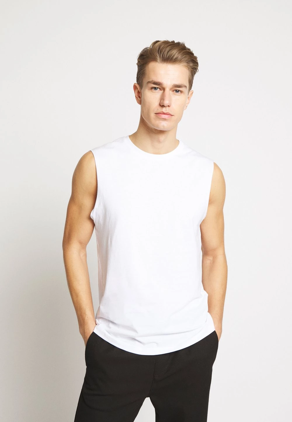 Coupon 🎉 Pier One 3 PACK - T-shirt basique Bonne Qualité t-shirts & polos col rond homme 👍 4 Coupon 🎉 Pier One 3 PACK - T-shirt basique Bonne Qualité t-shirts & polos col rond homme 👍 – Image 2