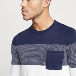 Meilleure affaire 🛒 Pier One Pullover Vendre-Réclame pulls et gilets col rond homme ⭐ -Pier One Soldes Magasin 5030723c2a4946aa8c3cf038d323d31c