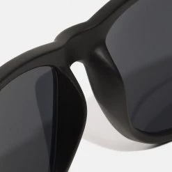 Vente flash 😀 Pier One Vendre Lunettes de soleil rectangulaire homme ⌛ -Pier One Soldes Magasin 54651e54986a44c9b0b59bd7a6bf3c65