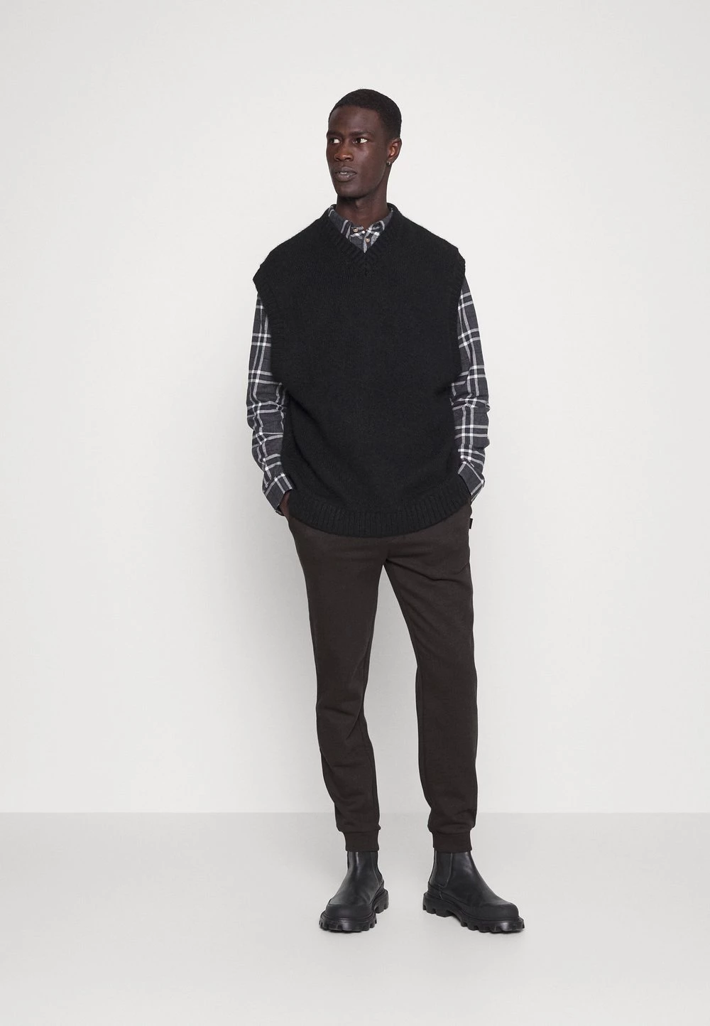 Meilleure affaire 🌟 Pier One Pantalon de survêtement Bonne Qualité pantalons normale homme ✔️ 4 Meilleure affaire 🌟 Pier One Pantalon de survêtement Bonne Qualité pantalons normale homme ✔️ – Image 2