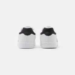 Les meilleures critiques de ✔️ Petit Prix Pier One Baskets basses sneakers rond homme 👏 -Pier One Soldes Magasin 5578f753bbdf432aa54f1fd292a1b1d8