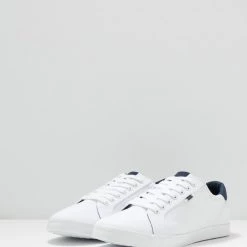 Les meilleures critiques de 🎉 Pier One UNISEX - Baskets basses Prix Dégriffé baskets & sneakers rond ⭐ -Pier One Soldes Magasin 56c54d6b6c3d48e98748dc2c9460fc7e