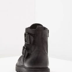 Sortie 🧨 En Remise Pier One Bottines à lacets boots et bottes rond homme 👍 -Pier One Soldes Magasin 5a460cf6c31741268643c0bc76d5973f