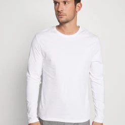 Le moins cher 🧨 En promotion Pier One 2 PACK - T-shirt à manches longues t-shirts col rond homme ❤️ -Pier One Soldes Magasin 5beb57bf3fa44f1e832b8413d03a07c3