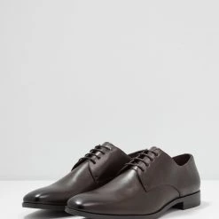 Top 10 ⭐ Un Tarif Préférentiel Pier One Derbies & Richelieus derbies et richelieus carré homme ✔️ -Pier One Soldes Magasin 5e4d7ea120c04b89a02435da70b25b8d